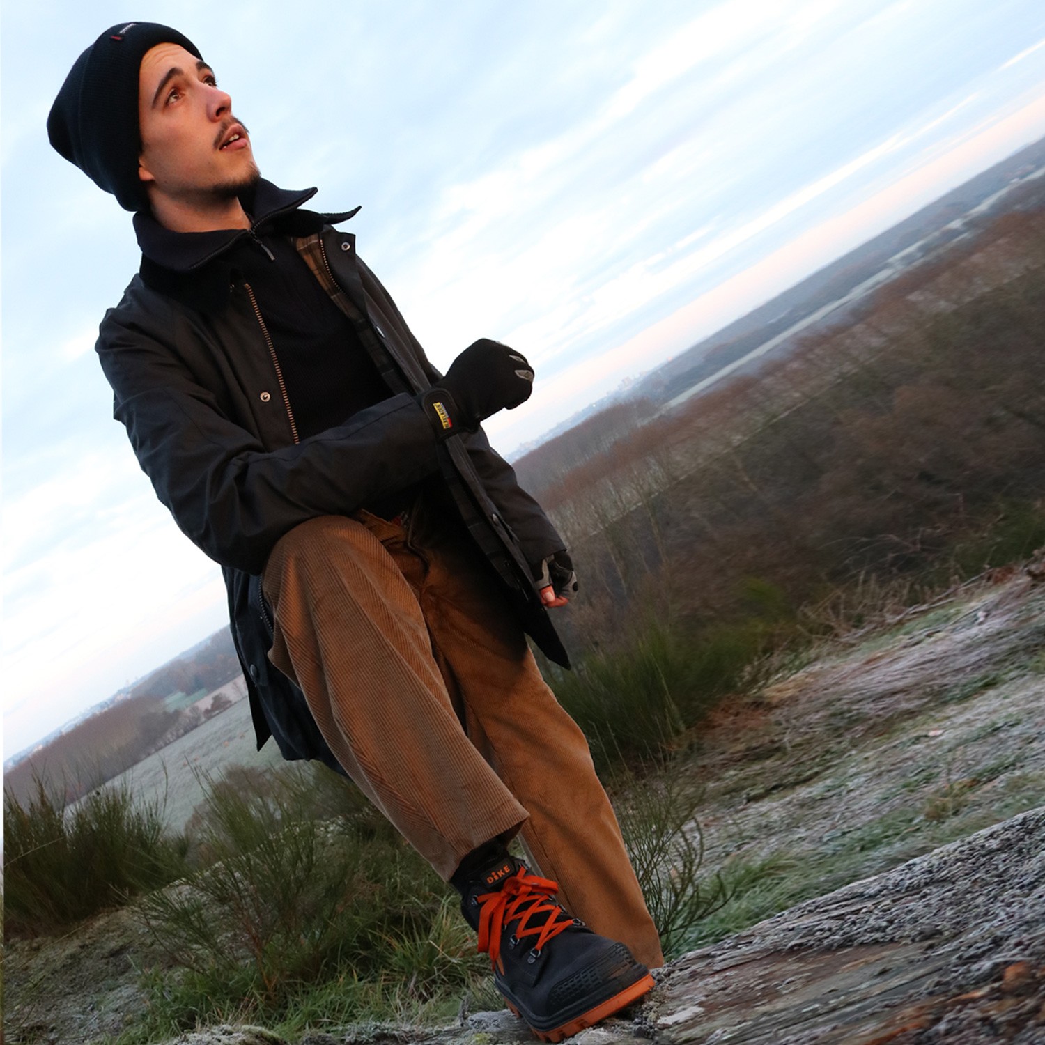 chaussure de sécurité style converse cofra conférence