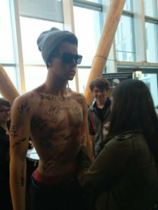 Notre mannequin a rencontré un vif succès