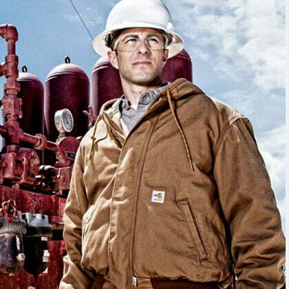 celebre veste carhartt sur les chantiers