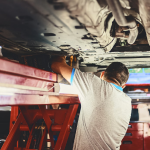 Équipement pour mécaniciens, garagistes et carrossiers